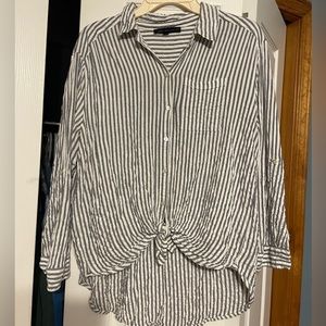 From T.J. Maxx women’s button up linen dress, shirt, size medium